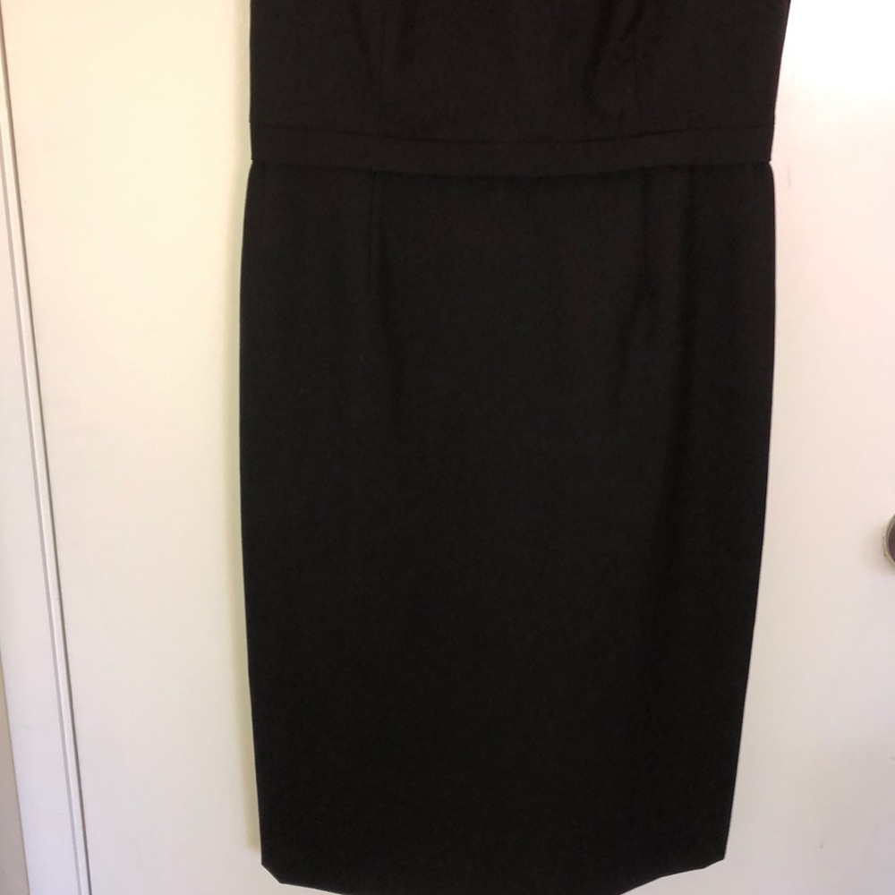 Dress - Picture 3 of 8